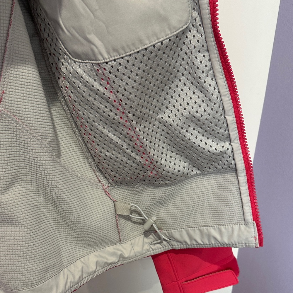 Patagonia Vibrant Red Softshell Jacket - image 8